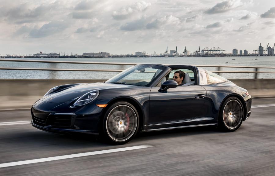  Porsche 911 Targa 4S 2016 года  (NA) (фото 2 из 19)